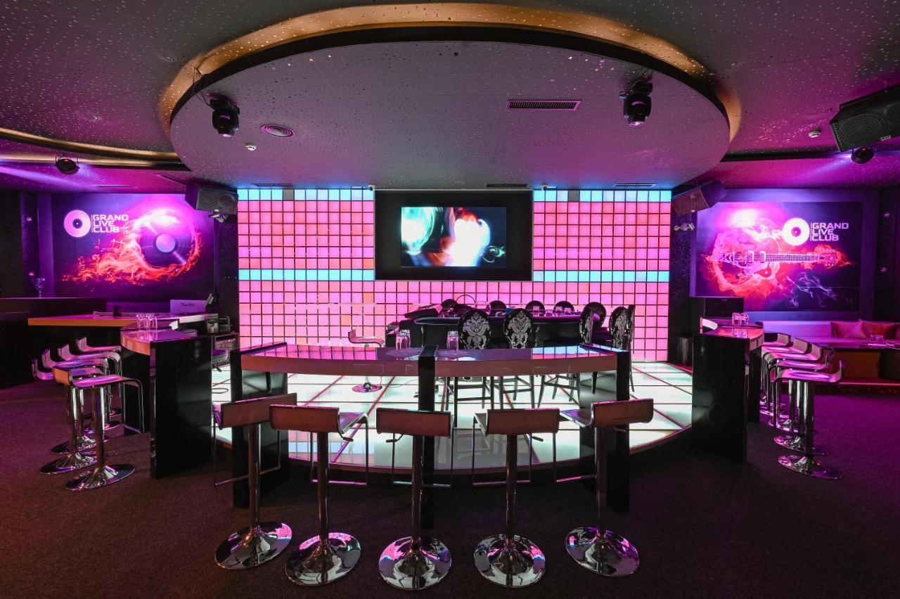Grand Hotel 5*