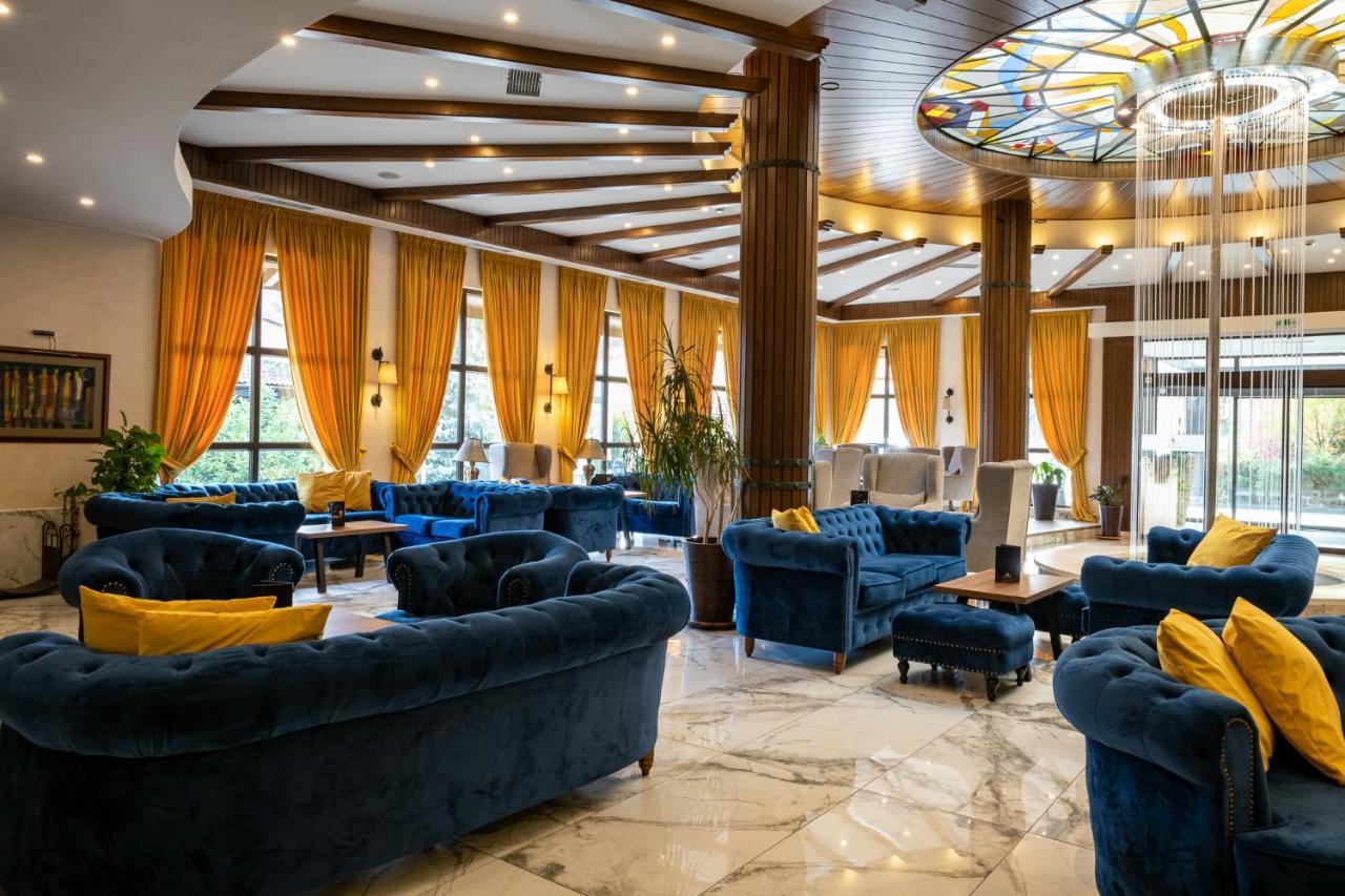 Hotel Grand 5*