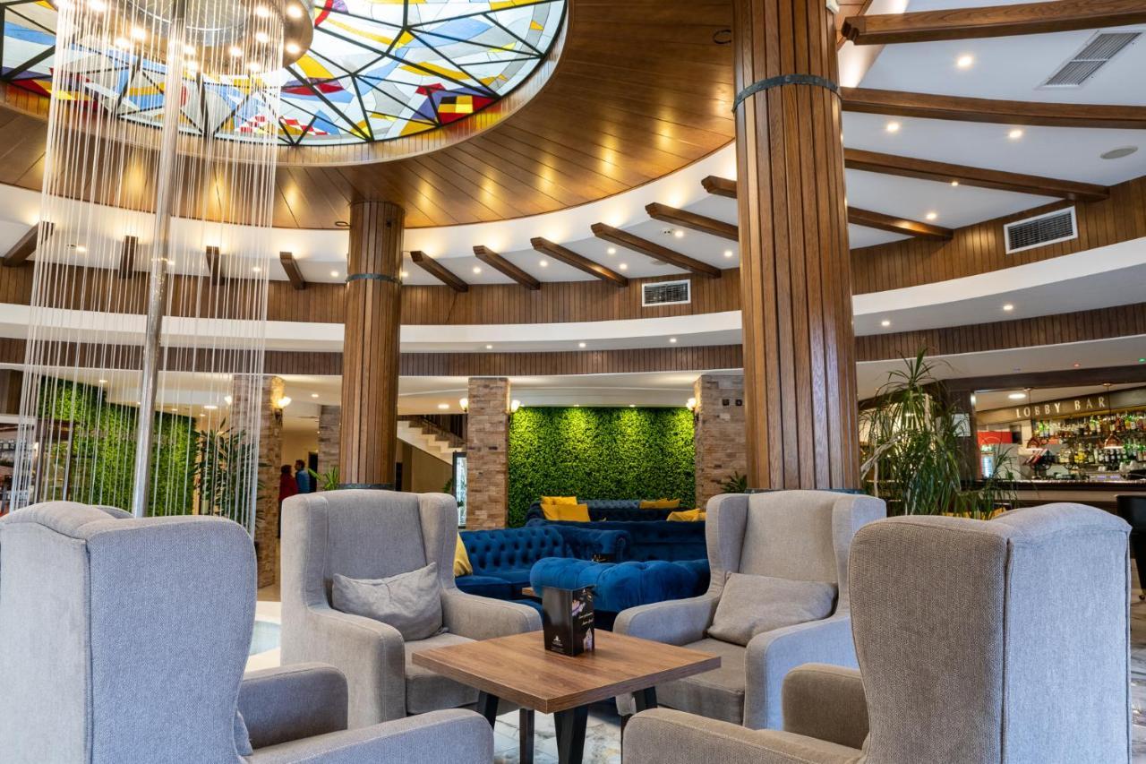 Hotel Grand
